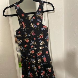 Small black fitted flower dress